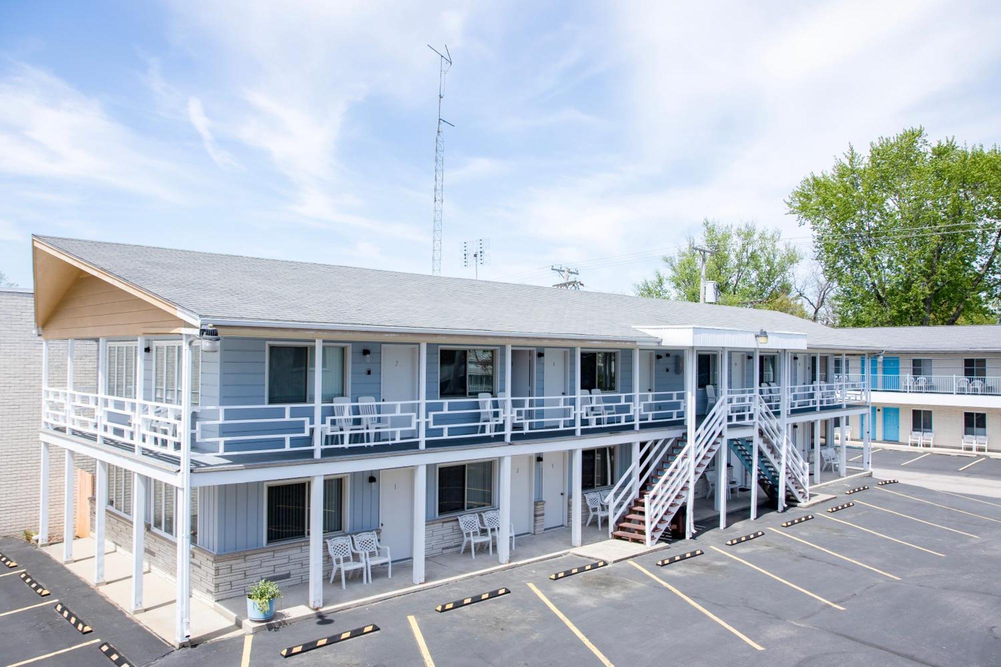 Starlite Motel Уисконсин Делс Екстериор снимка
