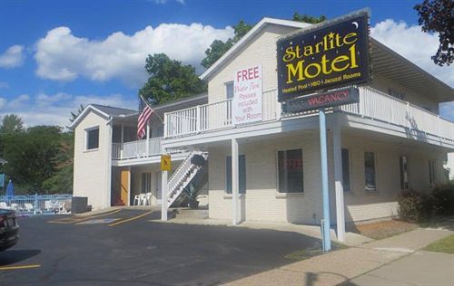 Starlite Motel Уисконсин Делс Екстериор снимка